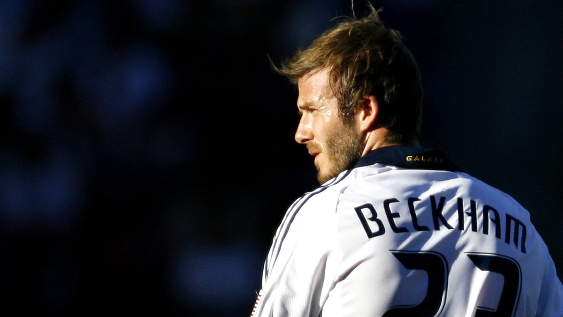 世界杯：马拉多纳与梅西“谁是GOAT”争论达到前所未有高度